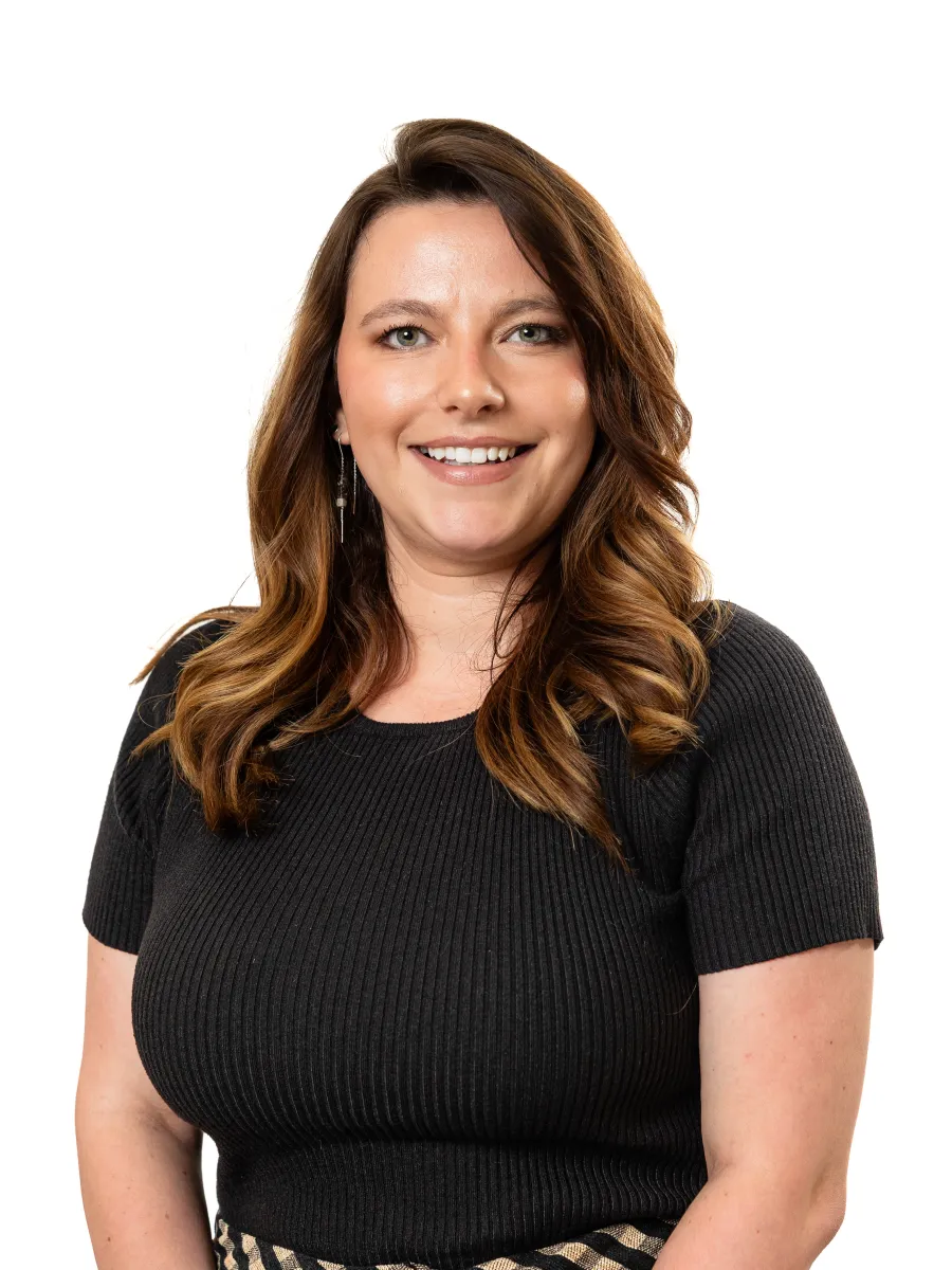 Nicole Eldridge headshot