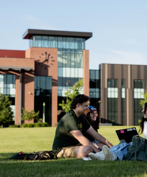 Students studying outside of Jamrich