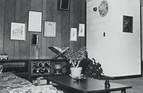 Summit Street Apartments interior room