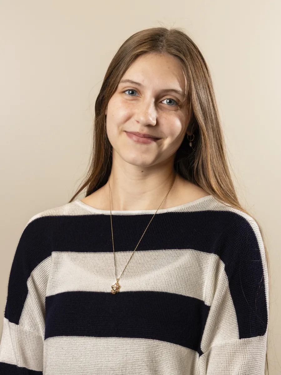 Ella Jezewski GA Headshot