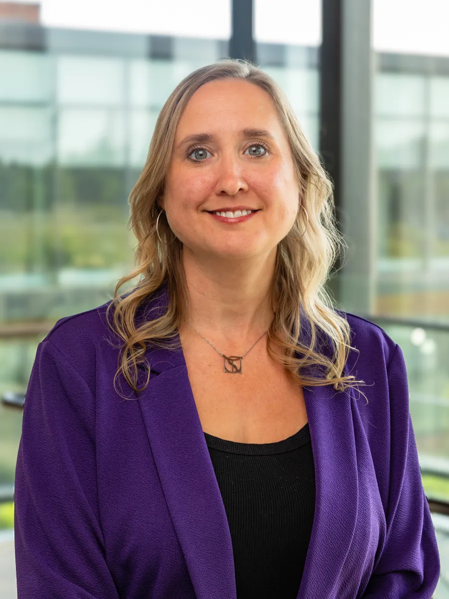 Photo of Sunny Putnam