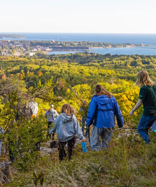 eegs full spread photo, students in soils lab at mt marquette