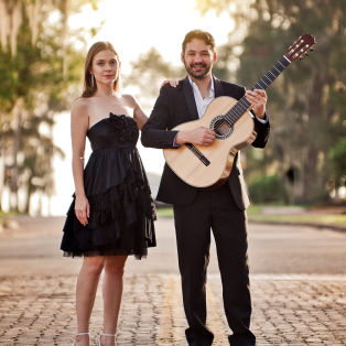 Deux Saisons, soprano and classical guitar duo