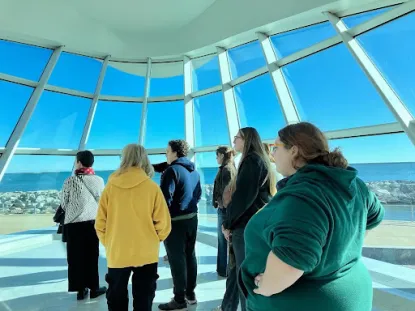 Honors students at the Milwaukee Art Museum.