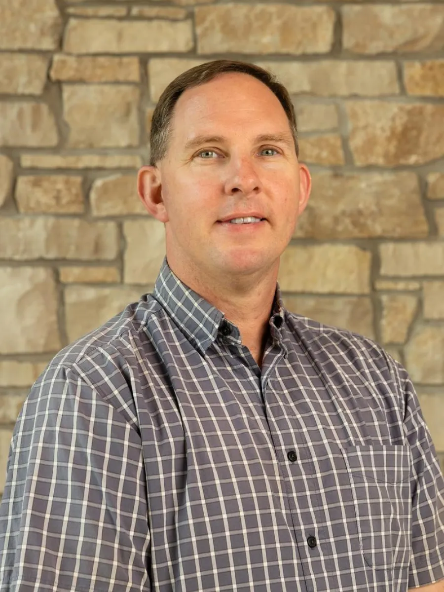 Head Shot Of Travis Reamer