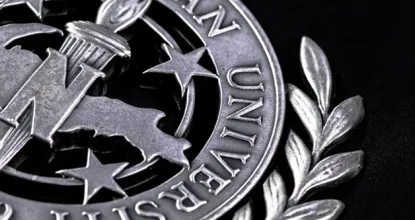 close up of the NMU chain of office medal
