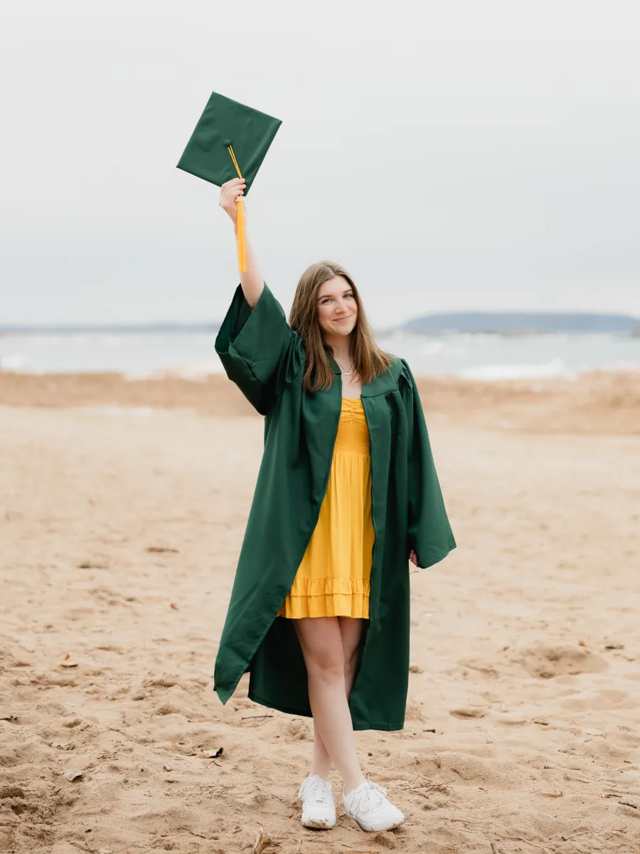 Photo of Olivia Bohl