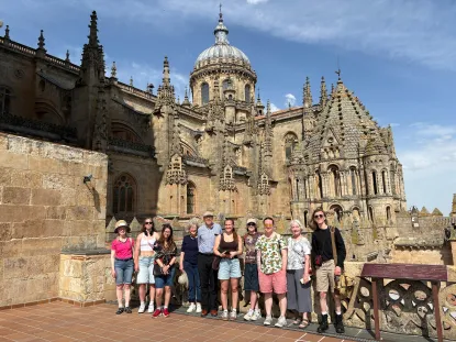 Students in front of Salamanca cathedral