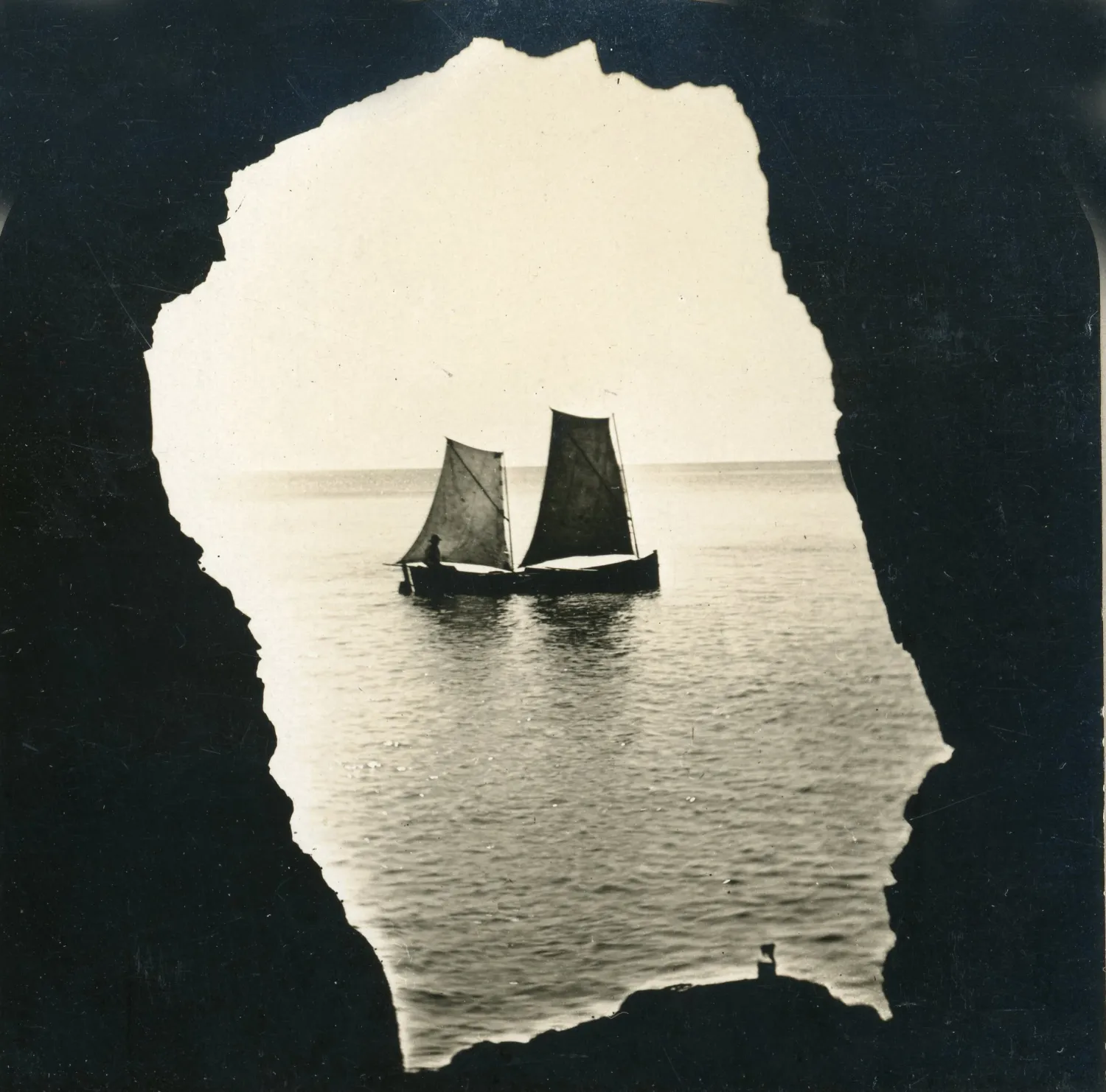 Palisade Cave Canada, 1870