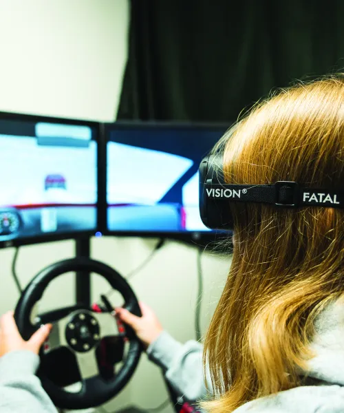 using the driving simulator on snowy roads wearing alcohol impairment goggles