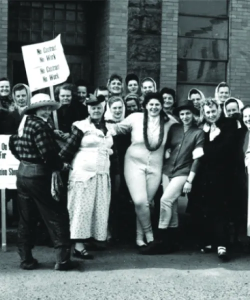 Strikers in 1949 in front of Ishpeming factory