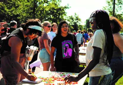 Students sign up for clubs at fall fest