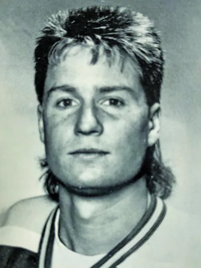 Dean Antos 90's NMU hockey photo black and white