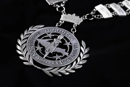 close up of the NMU chain of office medal