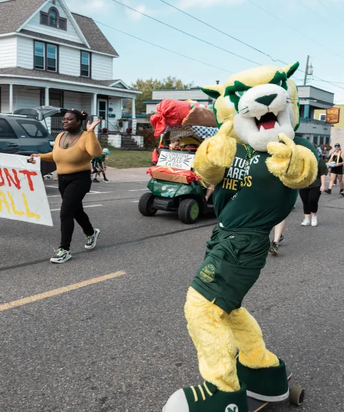 Wildcat Willy in 2021 Homecoming Parade