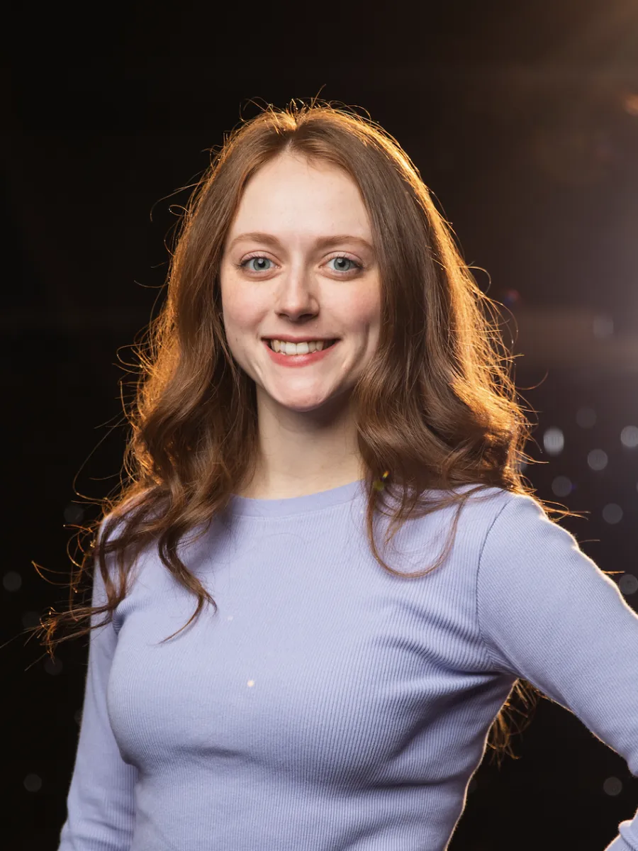 Emily Burbey Headshot