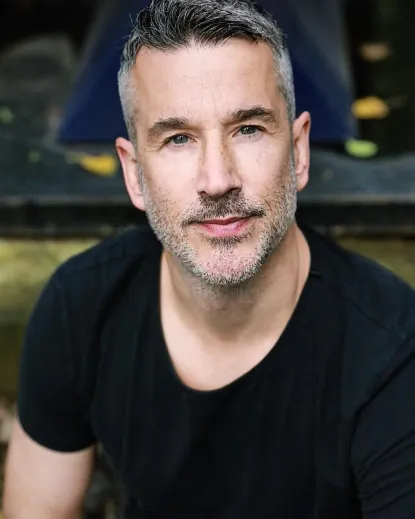 Chris Houston Headshot