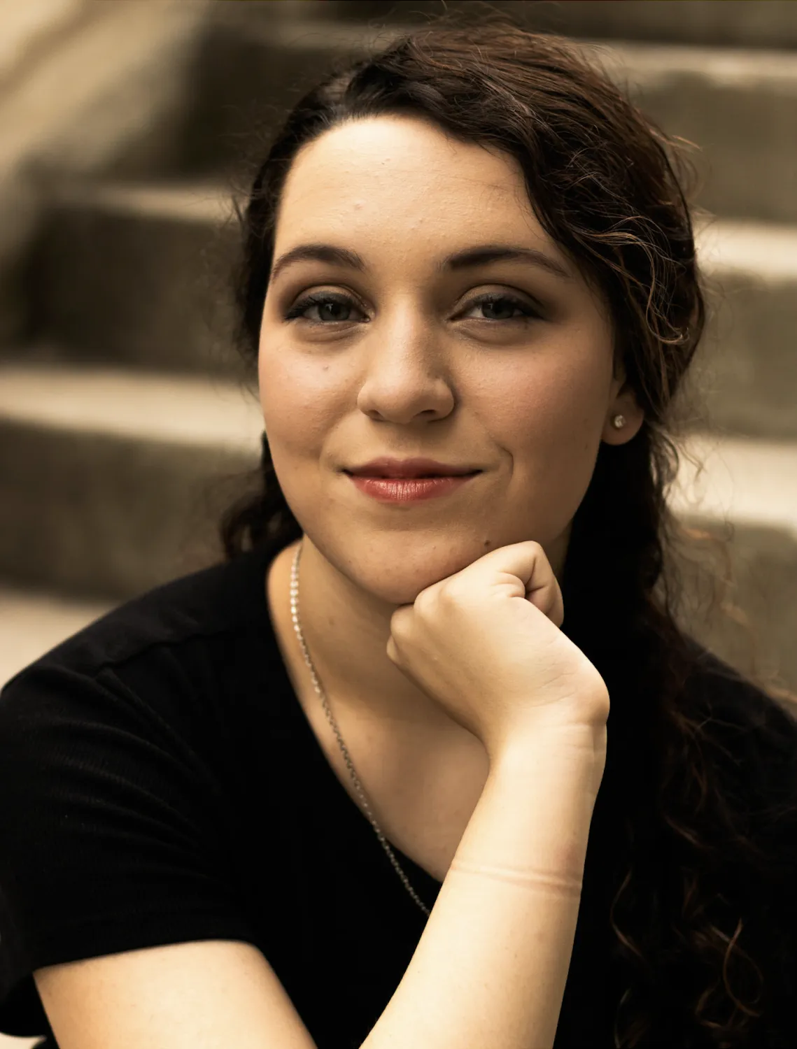 Annabelle Fox Headshot