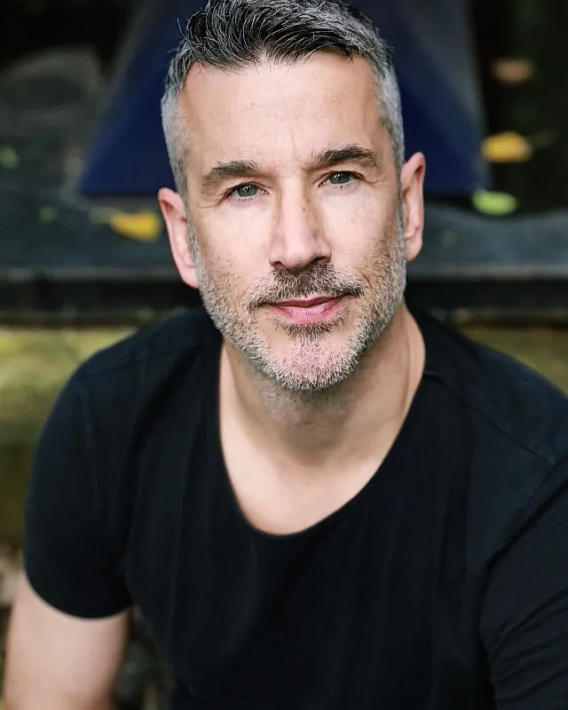 Chris Houston Headshot