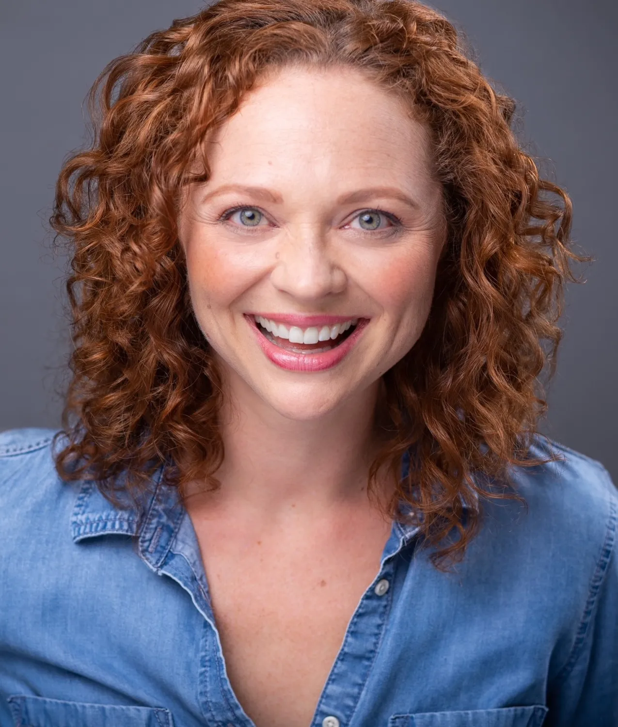 Kristen Beth Ludwig Headshot