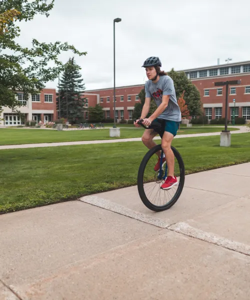Matt Boswell unicycling